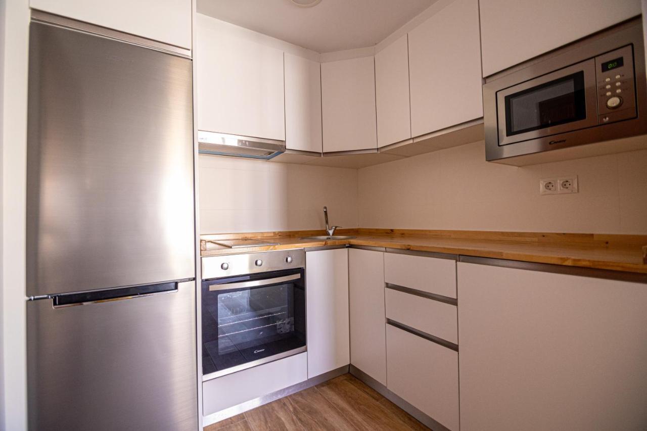 Sunstay Loft Puerto Marina เบนัลมาเดนา ภายนอก รูปภาพ